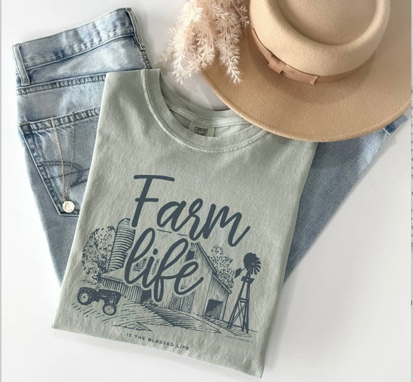 Farm Life Graphic tee